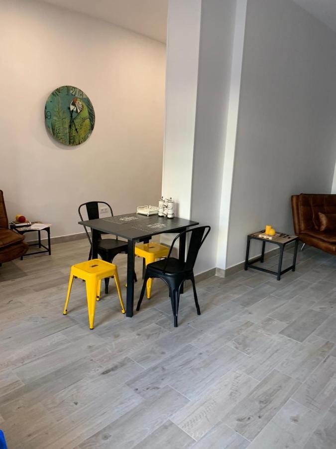 T-Homes - Fuencarral Madrid Bagian luar foto