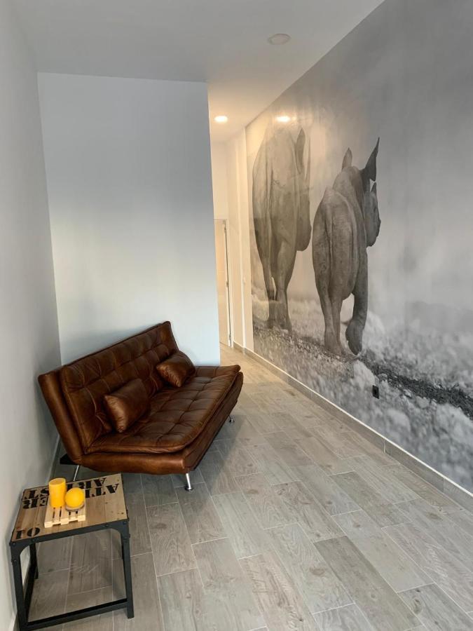 T-Homes - Fuencarral Madrid Bagian luar foto
